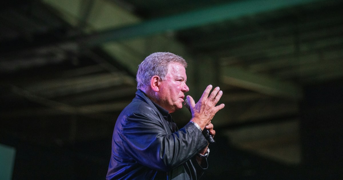 William Shatner Lucy In The Sky With Diamonds William Shatner on tribute LP to the Blues, singing "Lucy In the Sky