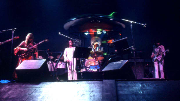 YES-live