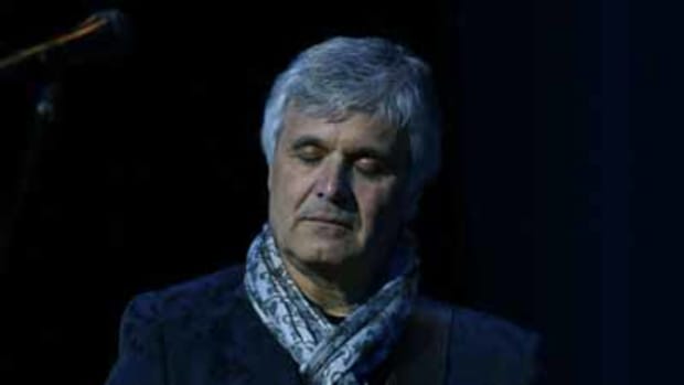 Laurence Juber (photo by Maria Younghans)