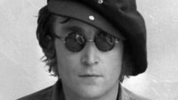 John Lennon Photo by Iain Macmillan. © Yoko Ono.
