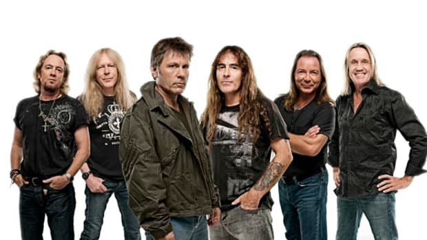 Iron Maiden (L to R) Adrian Smith, Janick Gers, Bruce Dickinson, Steve Harris, Dave Murray and Nico McBrain. Photo by John McMurtrie