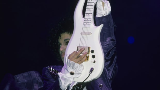  Prince performs in concert circa 1989 in New York City. (Photo by L. Busacca/WireImage)