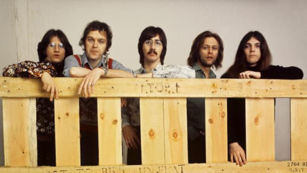  (L-R) Richie Furay, Rusty Young, George Grantham, Paul Cotton and Timothy B Schmit of Poco pose for a group portrait in 1973 in Amsterdam, Netherlands. (Photo by Gijsbert Hanekroot/Redferns)