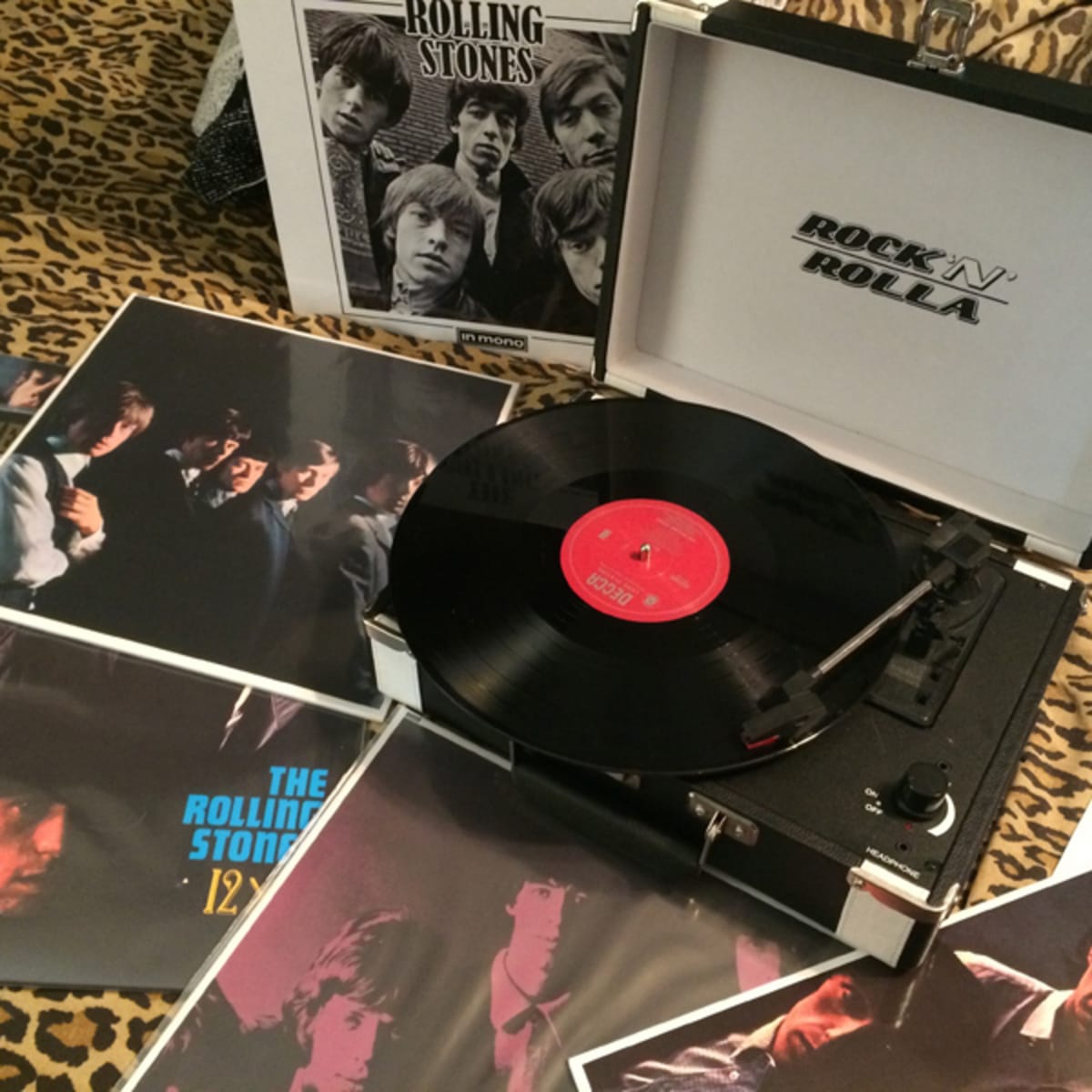 New Vinyl Sounds Natural On This Retro Portable Record Player Goldmine Magazine Record Collector Music Memorabilia New Vinyl Sounds Natural On This Retro Portable Record Player Goldmine Magazine Record Collector Music Memorabilia