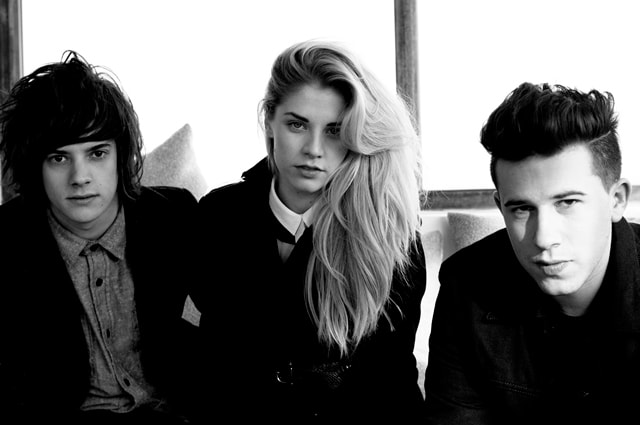 After London Grammar’s show at NYC’s Terminal 5 had been postponed twice, the band made up for it with a spellbinding show on Wednesday, January 28th.