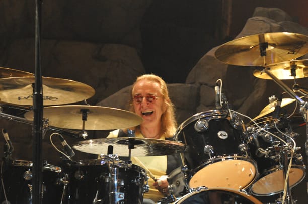 Foghat drummer Roger Earl photo by Jack Benas