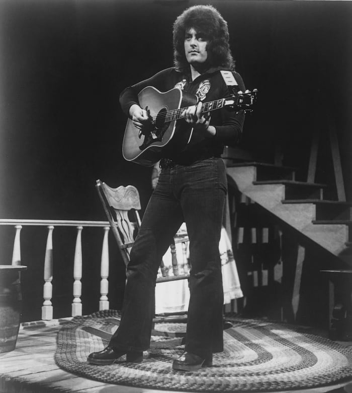 WHILE ROULETTE Records gave Tommy James and The Shondells and incredible amount of creative freedom, getting paid royalties was another matter. Roulette Records