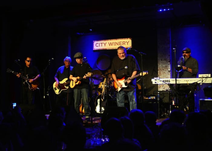 From left to right: Cesar Rosas, Conrad Lozano, Louie Perez, David Hidalgo and Steve Berlin of Los Lobos performing Dec. 2 at City Winery in New York. (Photo by Chris M. Junior)