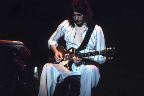 STEVE HACKETT’S guitar virtuosity during the classic Genesis years was a major influence for many popular musicians to come, from Trey Anastacio to Eddie Van Halen. Photo byLaurens Van Houten/ Frank White Photo Agency