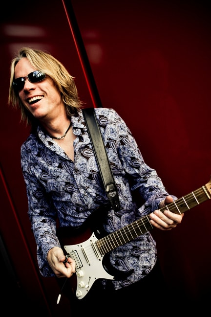 Andy Timmons photo by Simone Cecchetti