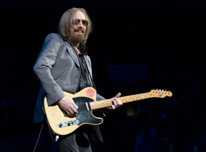 Tom Petty smiles early in his July 29 show at the Wells Fargo Center in Philadelphia. (Photo by Chris M. Junior)