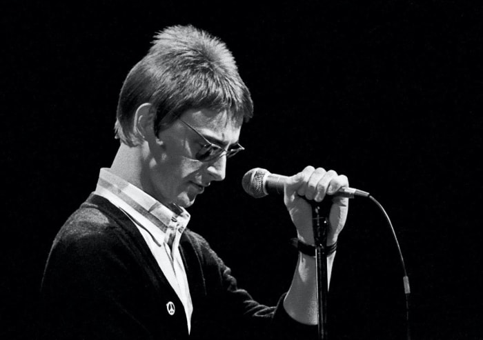 Paul Weller is pictured here in his days with The Style Council. (Photo courtesy of ©Derek D’Souza at www.derekdsouzaphotography.com)