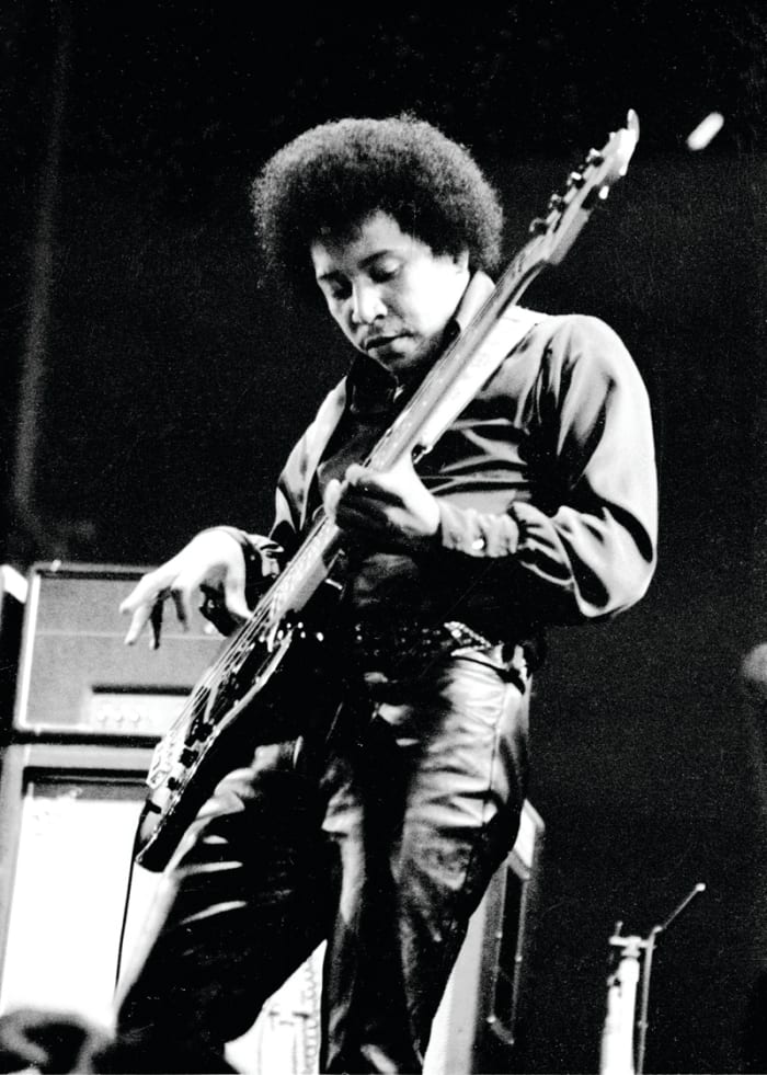 Billy Cox performing with the Jimi Hendrix Experience at the Isle of Wight Festival, August 1970.