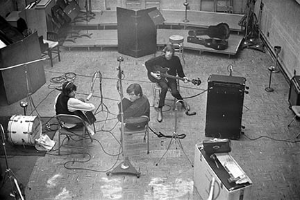 The Lovin’ Spoonful during a recording session, circa 1966; Canadian guitarist Zal Yanovsky (1944 - 2002), John Sebastian and bassist Steve Boone. Photo by Don Paulsen/Michael Ochs Archives/Getty Images.