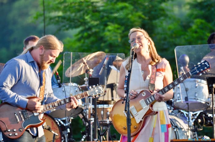 Derek Trucks and Susan Tedeschi - Wheels of Soul Tour 2022 at beautiful Artpark, in Lewiston, New York on July 12, 2022. Photo by Alisa B. Cherry