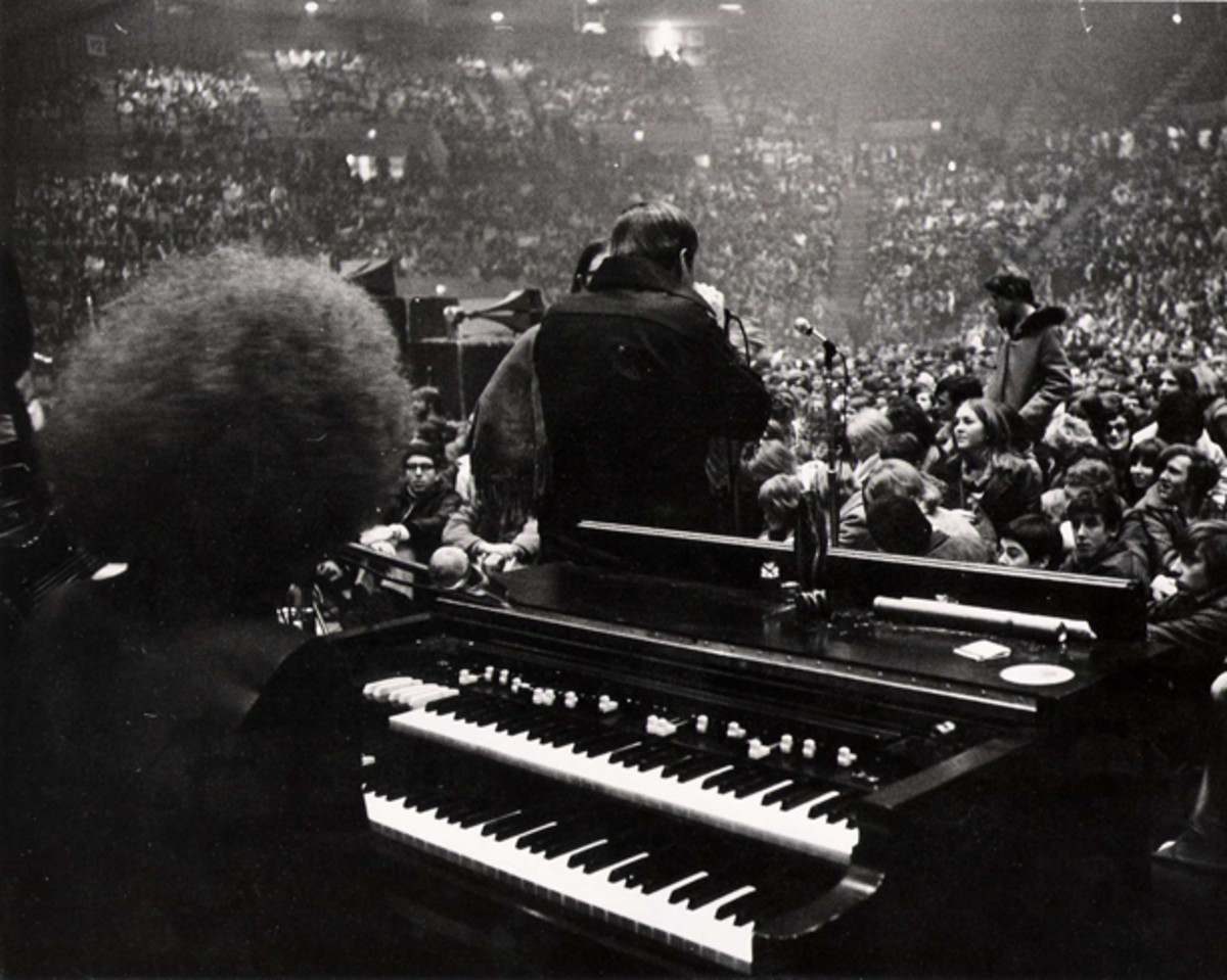 Klaatu in concert in Ottawa. Photo courtesy Klaatu.