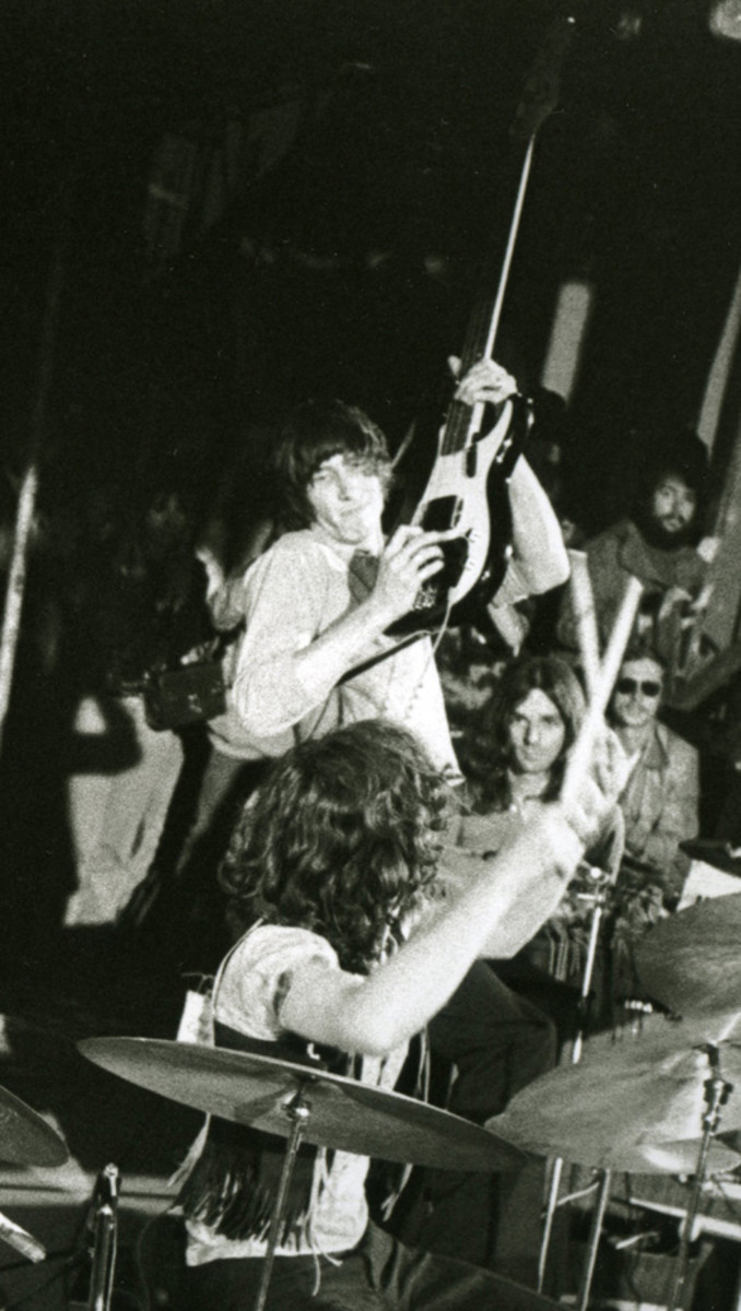 Pink Floyd onstage, Rotterdam, Holland, 1970. Laurens Van Houten /Frank White Photo Agency
