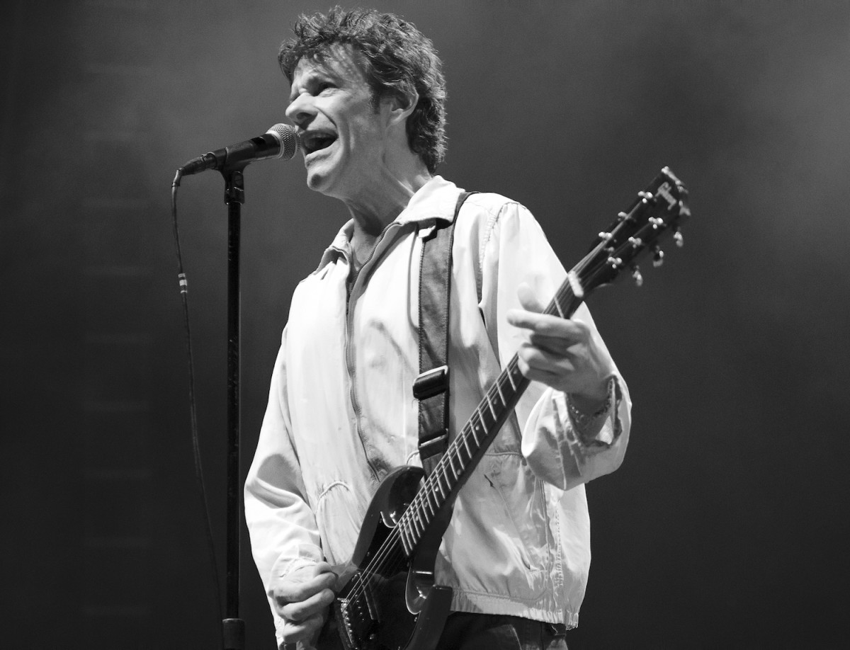 Replacements leader Paul Westerberg in action early on during the band's May 9 show in Philadelphia. (Photo by Chris M. Junior)