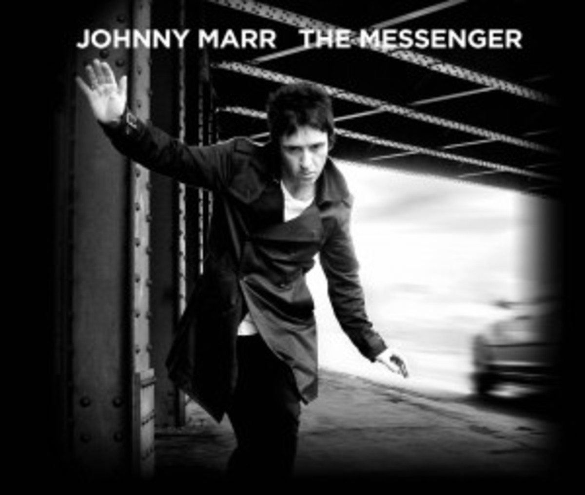 Johnny Marr performed songs from his new album, The Messenger, as well as classics from Electronic and The Smiths at his fantastic show at New York City’s Irving Plaza on Thursday, May 2nd.