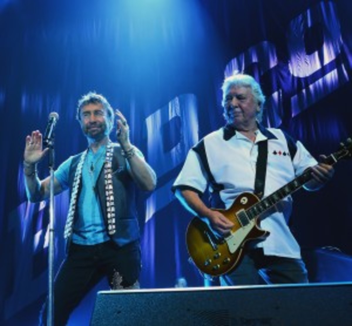 Paul Rodgers (left) and Mick Ralphs in action July 17 at the Susquehanna Bank Center in Camden, N.J. (Photo by Chris M. Junior)