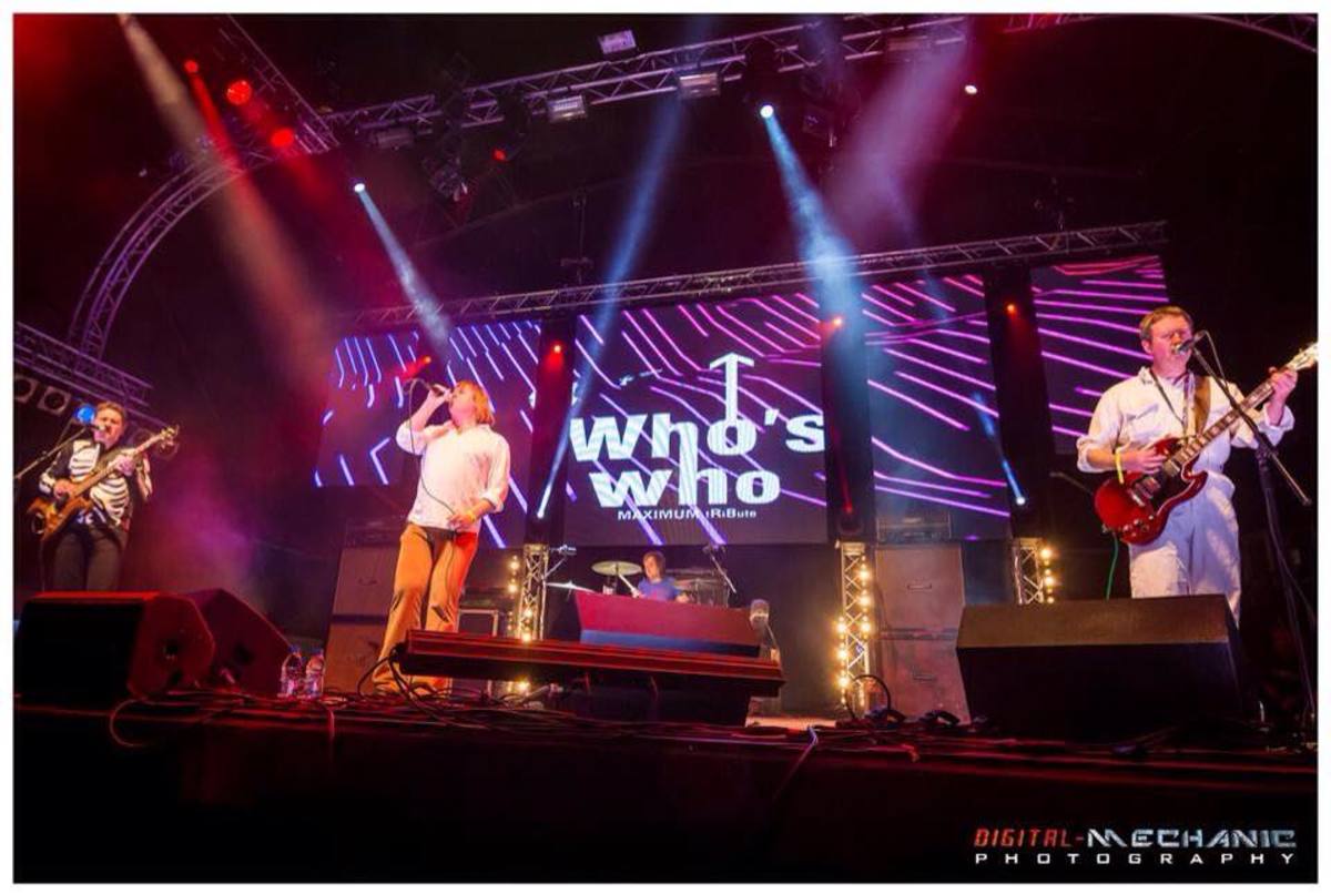 Who’s Who (pictured above), a tribute band to The Who, and The Small Fakers, a Small Faces tribute act, formed a fantastic double bill at The Garage in Glasgow, Scotland on Saturday, October 18th.