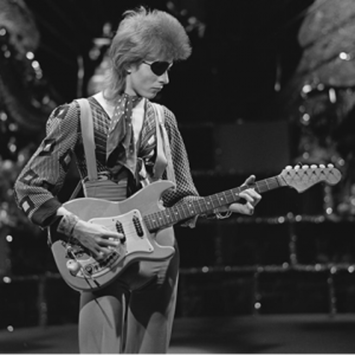 Bowie filming a video for "Rebel Rebel" in 1974. Courtesy of Beeld en Geluid Wiki