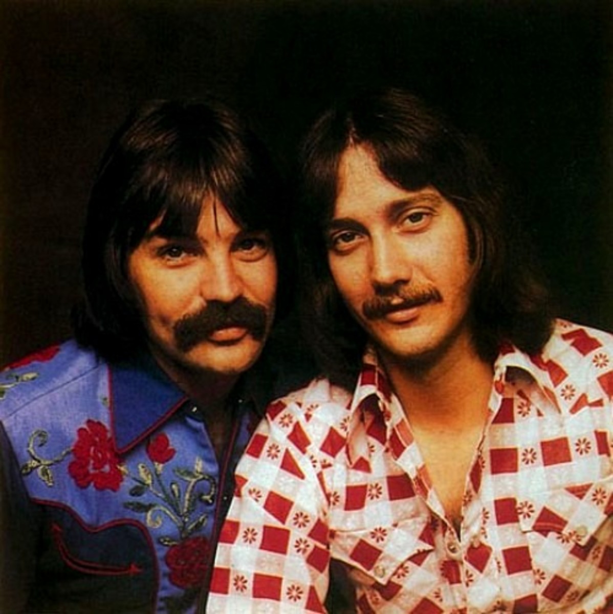  Tom Kelly (right) with Fools Gold bandmate Denny Henson
