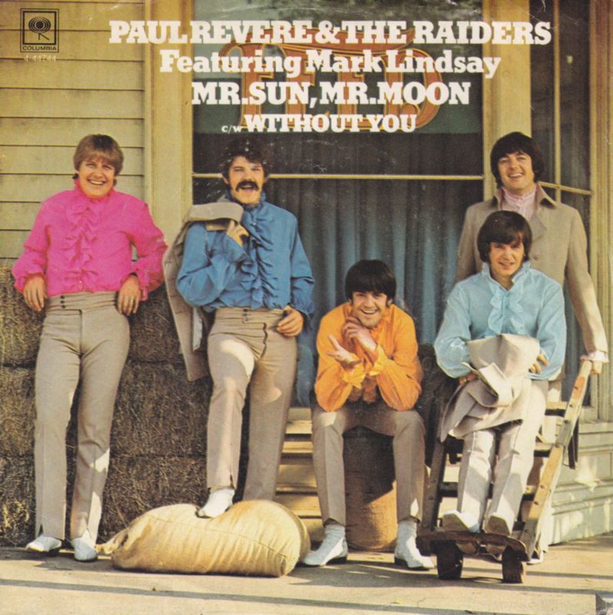 paul-revere-and-the-raiders-featuring-mark-lindsay-mr-sun-mr-moon-columbia