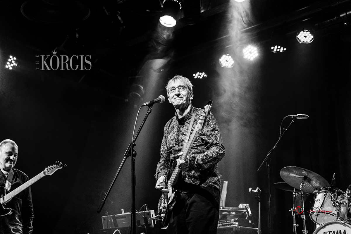 James Warren in a recent onstage photo with The Korgis. Courtesy of James Warren.