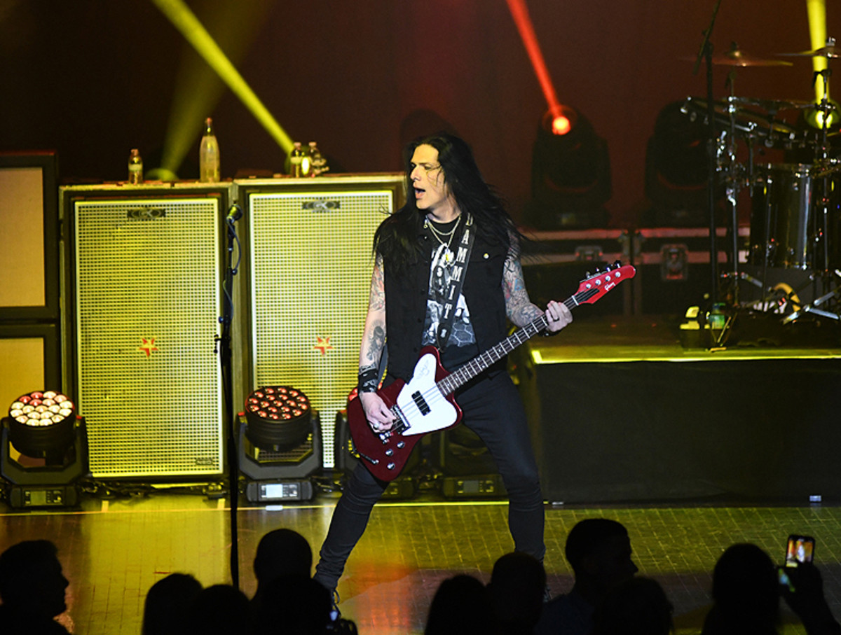Bassist Todd Kerns rocks out with the best of 'em.