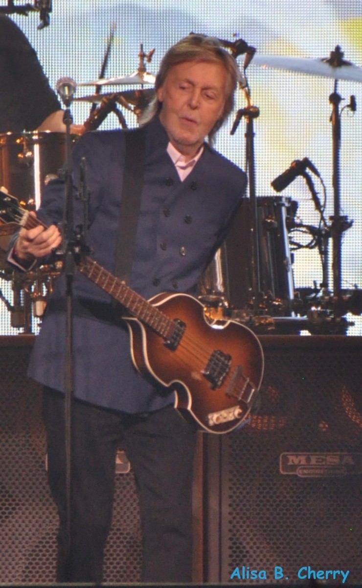 Sir Paul McCartney at Thompson-Boling Arena, Knoxville, TN May 31, 2022 Photo by Alisa B. Cherry