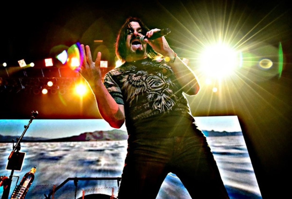 Tommy DeCarlo vocalist of the band Boston discusses his new solo album and a classic Boston flip