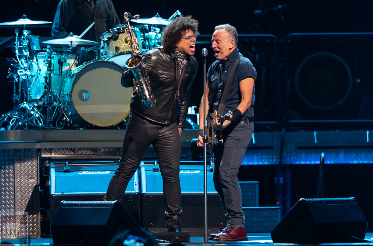 Bruce Springsteen and The E Street Band take Buffalo crowd to next
