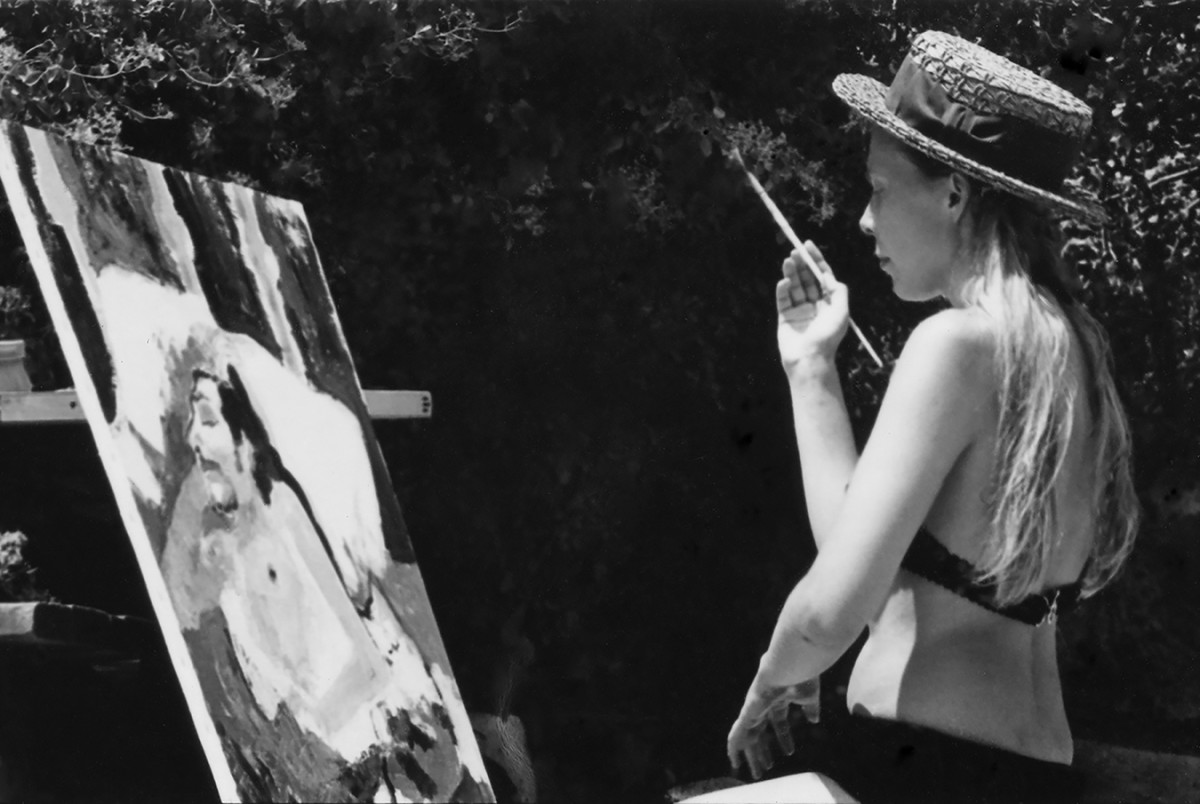 Joni Painting in 1969. Laurel Canyon, Los Angeles. Photo by Graham Nash.