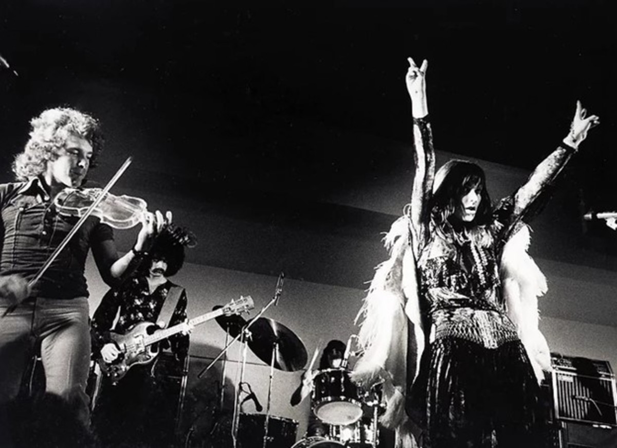 Curved Air, 1972: Darryl Way on left with violin, darrylway.com
