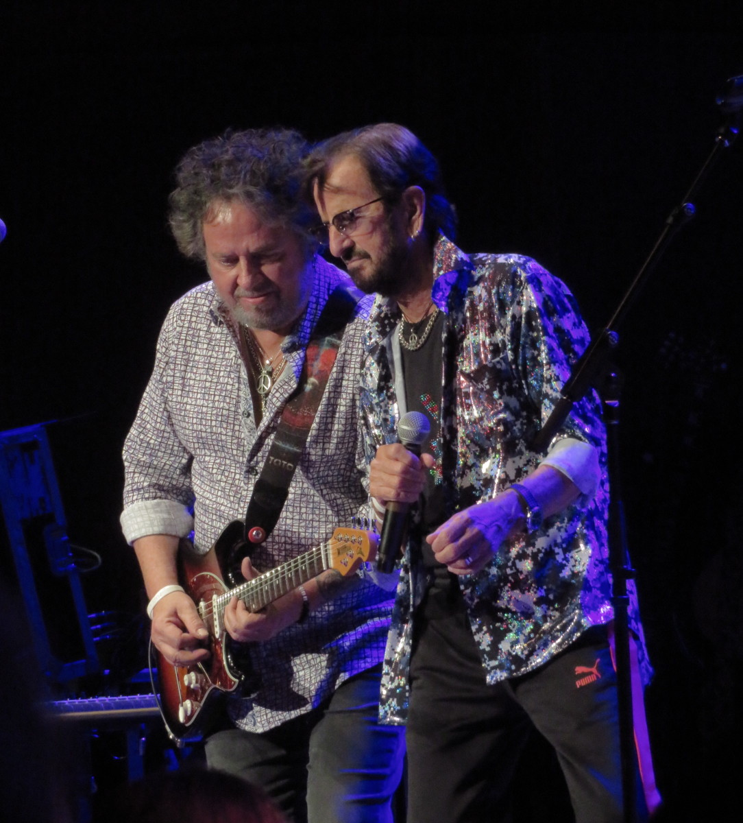 Steve Lukather and Ringo jamming.
