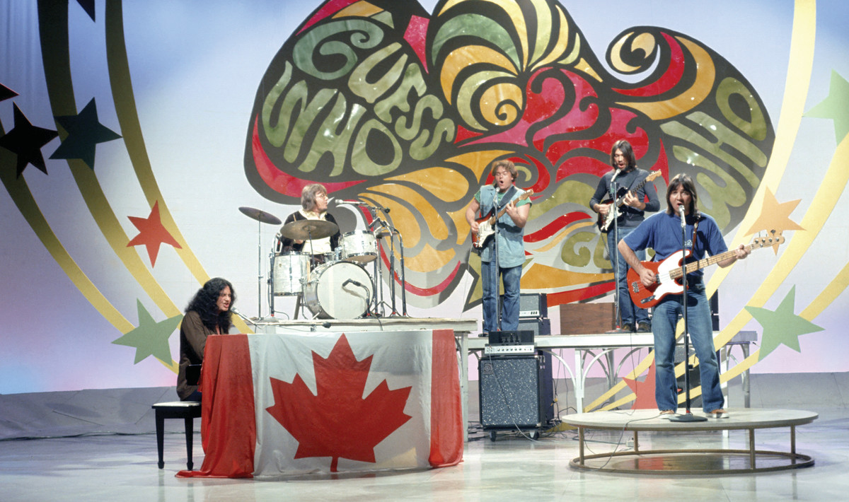 Classic Guess Who days (L-R): Singer and pianist Burton Cummings, drummer Garry Peterson, guitarist Kurt Winter, guitarist Greg Leskiw, and bassist Jim Kale of the The Guess Who performing on a TV show in 1971.